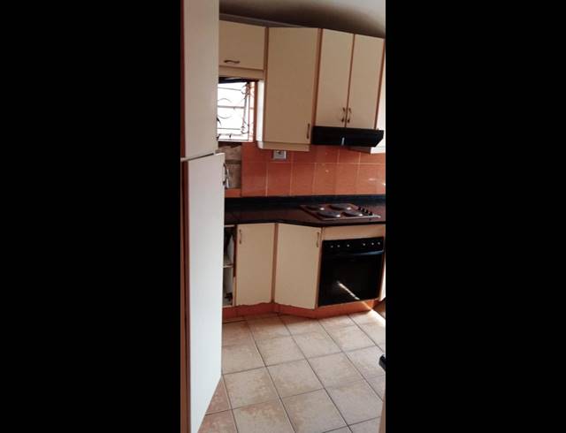 3 BEDROOM HOUSE FOR SALE IN WOODLANDS